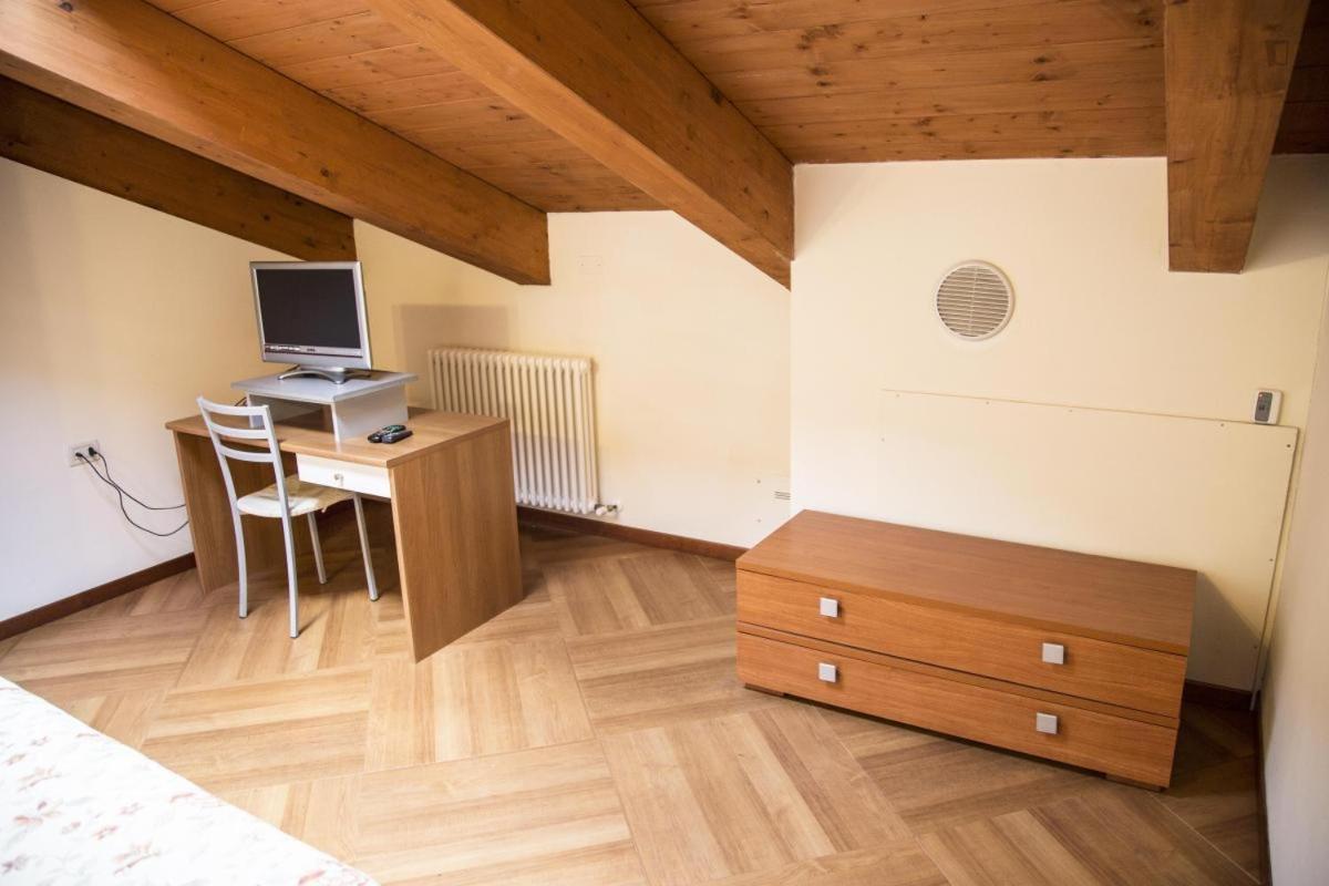 Residenza Carracci Aparthotel Bolonha Exterior foto